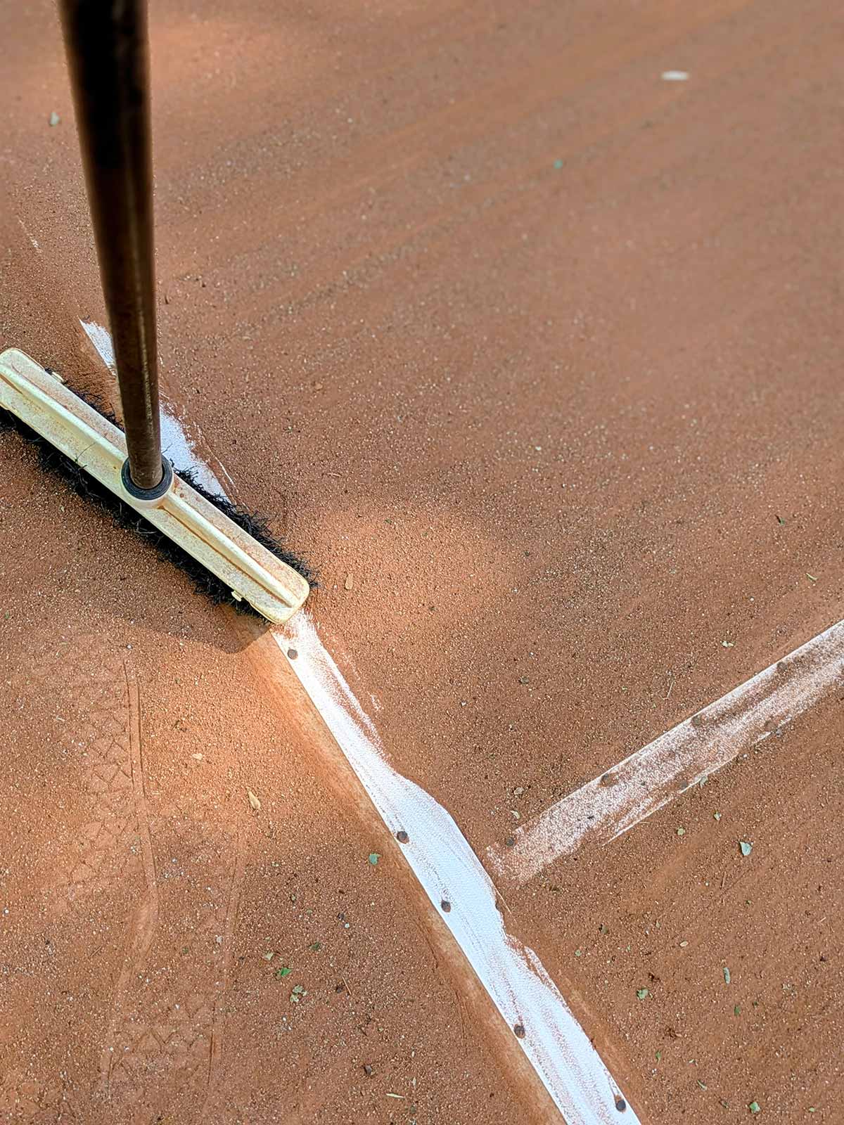 Linee e superficie del campo da tennis di Murazzano